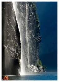 خلفيات مناظر طبيعيه خلابه متحركه للموبايل Places To Travel Waterfall Beautiful Waterfalls