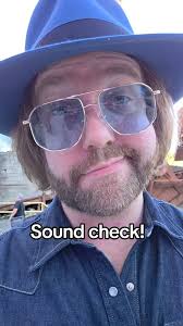 Soundcheck for the show tonight! So lucky to get to work with  @robertkearnsbass @matty.alger and @denny.lloydguitar tonight. Great folks  and great musicians!!, #soundcheck #americanamusic