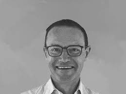 Paul Woolf's Instagram, Twitter & Facebook