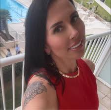 Lauren Goodger reveals broken promise made by Mark Wright before he married  Michelle Keegan and claims the ex TOWIE star ignores her even though they  attend the same gym #LaurenGoodger #MarkWright #MichelleKeegan #