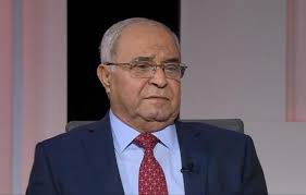 الوزير الاردني الأسبق ممدوح العبادي : السوريين لازم يرجعوا على #سوريا  الآمنة ومش ع كيفهم 📍مليون و 700 ألف سوري قاعدين بالاردن .. كانو يقولوا  العودة #الآمنة و #الطوعية .. صارت آمنة