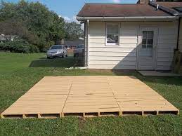A Passion For Pallets Ez S Happy Home Pallet Patio Patio Flooring Pallet Patio Decks