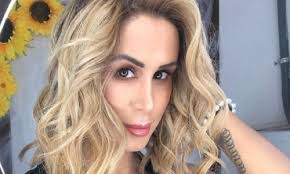 Jessica Sly's Instagram, Twitter & Facebook