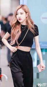 Rose Blackpink Wallpaper Hd 4k Blackpink Fashion Blackpink Rose Fashion