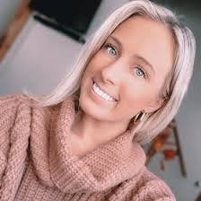 Haley Sauer's Instagram, Twitter & Facebook