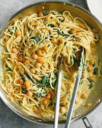 Alexaweibel S New Recipe For Creamy Chickpea Pasta With Spinach And Rosemary Feels Luxe And Rich But It S Actually O Chickpea Pasta Spinach Pasta Nyt Cooking