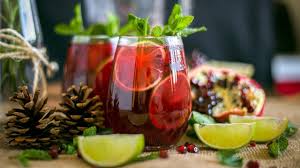 Jump to recipe·print recipe this christmas drink with coconut rum and mint brings a taste of the tropics to any holiday celebration. Winter Pomegranate Mojito Cocktail W Venezuelan Rum Christmas Drinks Ideas Youtube