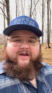 If outlaw Americana is your thing, then Evan Wayne is your guy. The  singer-songwriter is no stranger to The Get Up stages and impresses every  time. Give him a listen! 🎤 @evan_wayne_ison