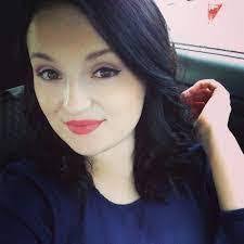 Latisha Ryan's Instagram, Twitter & Facebook