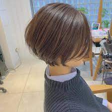 お客様バッサリカット 丸みショートグラデーションボブ よくゆわれるのが くせ毛だから 毛量が多いからショートは難しいですかね どんな方でもショートヘアにしてきたので全然大丈夫です 笑 挑戦してみてください ご覧頂き
