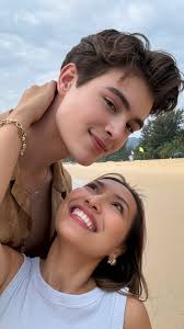 I thought my heart had forgotten how to fall in love… until I met you.  fabulorus