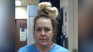 Former St. Louis morning news anchor charged with killing her mother >>>  https://tinyurl.com/5crx9uzf