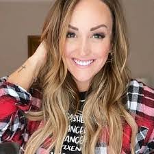 Marlene Chaplin's Instagram, Twitter & Facebook