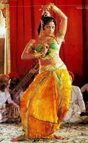 Her dreams began materializing into reality when she is approached by mr. Hema Malini Dance Poses Bollywood Actress Vintage Bollywood
