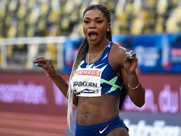En junio de 1999, caterine ganó su primera medalla en un campeonato internacional al obtener el tercer puesto en el campeonato sudamericano celebrado en bogotá, con una marca de 1.76. Caterine Ibarguen Tengo La Ambicion De Mi Debut En Atenas 2004