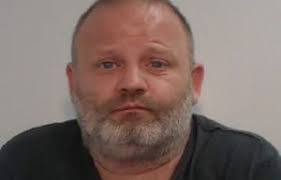 Underworld 'enforcer' relives horrendous torture of gangland rival whose  teeth were yanked out and nostrils and ears slashed