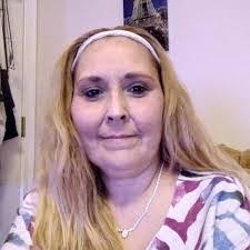 Kimberly Segers's Instagram, Twitter & Facebook