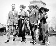 May 16, 2011 · vincenzo bellini wrote the role of arturo in this opera for a friend, giovanni rubini, the enrico caruso of his day. Dorothy Caruso Wikipedia