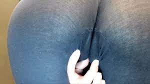 Yoga pants and camel toes. Mini Yoga Shorts Porn Sex Pictures Pass