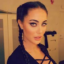 Tegan Collins (@WoodpekkerInk)