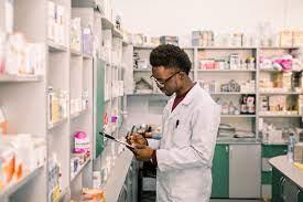 How To Become A Pharmacy Technician