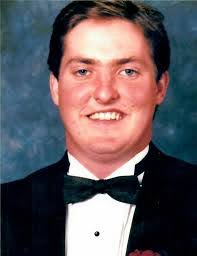 Carl Henley's Instagram, Twitter & Facebook