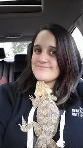 Do people bring their bearded dragons to school?