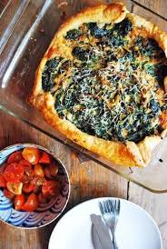 Con sencillas consultas veréis propuestas para un menú saludable diario o puntual. Tarta De Kale Facil Y Rapida Sabores De Mi Huerto Receta En 2020 Kale Recetas Recetas Saludables Recetas De Cocina Sana