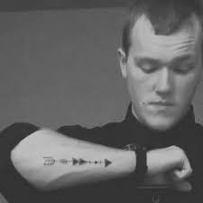 Colby Ladehoff (@ColbyLadehoff)