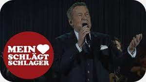 D7 gm c7 f7 doch fuer mich war das mehr als genug, ich bin als mann so. Roland Kaiser Schach Matt Clubkonzert Berlin Offizielles Live Video Youtube