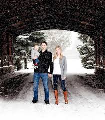 20 Family Pictures Ideas Cuded Winter Family Photos Winter Family Photography Winter Family Pictures