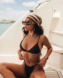 50 Courtney Henggeler Bikini Pictures (Hot & Sexy) - wrongsideoftheart HD phone wallpaper