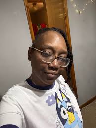 Hello my name is Anita I'm from Summerville Ga I'm a mom of 4 with 8  grandchildren. I love Fall and the beautiful colors. My youngest  granddaughter and I.