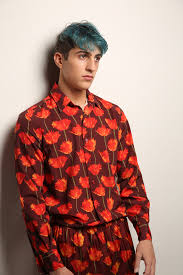 Το θέμα θέλει να είναι η μουσική, όχι ο εαυτός του. Good Job Nicky Eidhseis Nea To Bhma Online