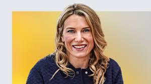 Sian Bruce's Instagram, Twitter & Facebook