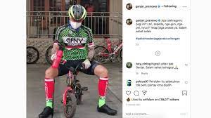 Sebelum bertemu ganjar, ada video carissa yang beredar dan diposting ganjar. Kocak Ganjar Pranowo Naiki Sepeda Mini Netizen Untung Ganteng Suara Jateng