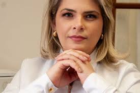 Eyelash Tinting Near Me in Dracut