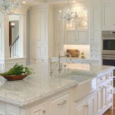 Rustic And Classic Glam Kitchen Decorating Ideas 3 Decomagz Antique White Kitchen Antique White Kitchen Cabinets White Kitchen Design