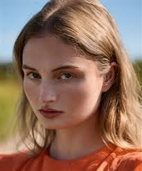 THE WOLVES MODEL MANAGEMENT