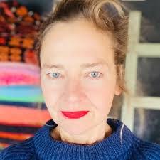 Veronica Galbraith's Instagram, Twitter & Facebook