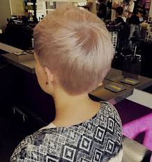 Not only does this ubiquitous haircut blend easily with receding hairlines. 40 V Cut And U Cut Hairstyles To Angle Your Strands To Perfection