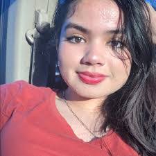 Sarah Maltz's Instagram, Twitter & Facebook