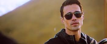 Burn Notice 3x07 "Shot In The Dark"