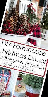 37 Outdoor Farmhouse Christmas Decorating Ideas Christmas Food Desserts In 2020 Front Porch Christmas Decor Farmhouse Christmas Decor Diy Christmas Ornaments Rustic