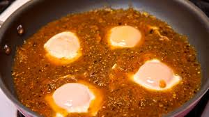 Para cocinar huevos poche, en cambio, se cocinan sin cáscara. Receta De Huevos Ahogados Quericavida Com