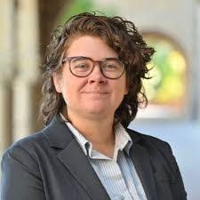 Lindsay Rand's Instagram, Twitter & Facebook