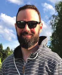 Eric Hise's Instagram, Twitter & Facebook