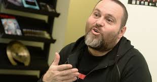 Questions à. « On veut que cette action irrigue le territoire »