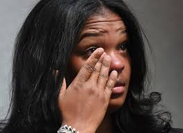 Lawyer demands changes at restaurant amid discrimination charges