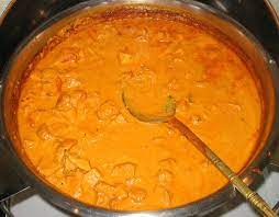 Une recette facile que je vous propose, du poulet mariné au yaourt et épices comme le cumin, gingembre et coriandre des saveurs subtiles. Poulet Tikka Masala Wikipedia